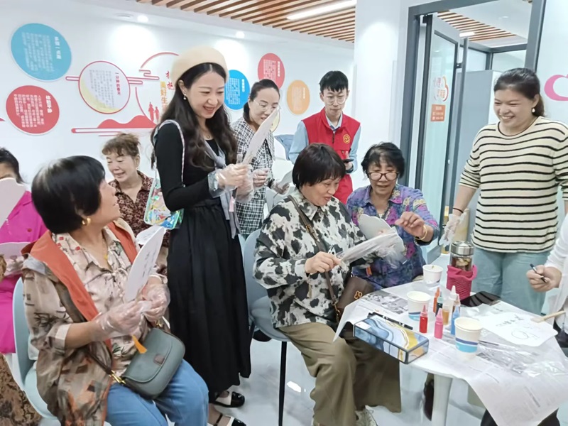 1729493236559728.jpg 24经二路中秋3.jpg