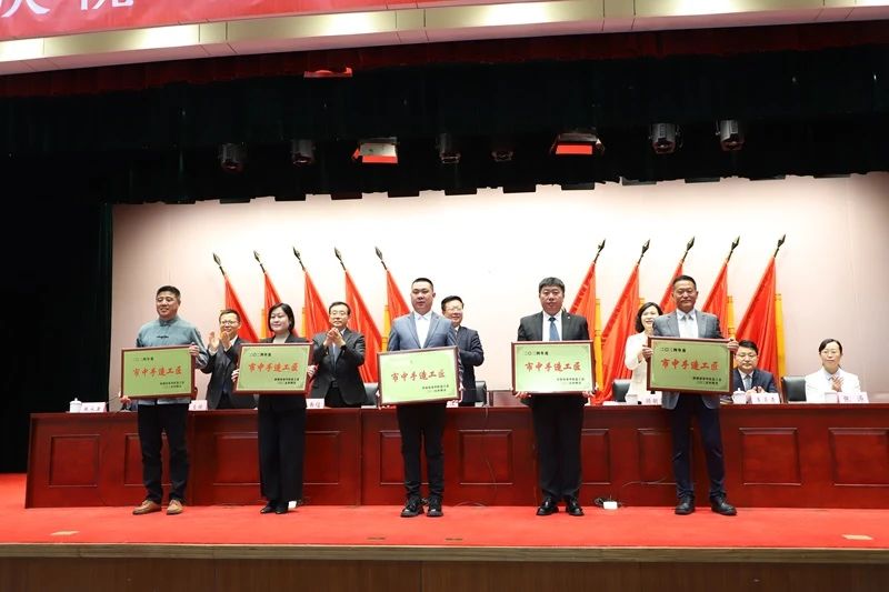 六.jpg